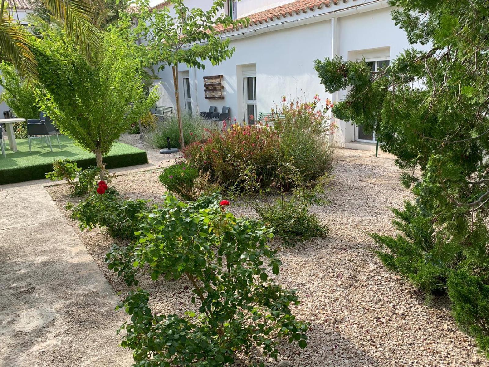 Hotel Ermita Del Carmen Hijar à Hijar  Extérieur photo